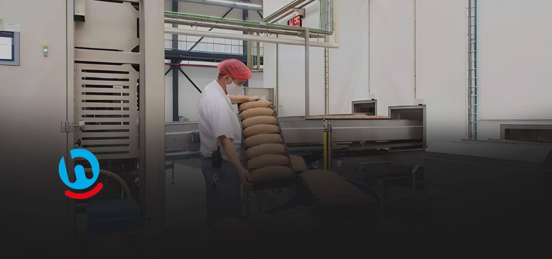 Fresh bread at the Hoogvliet bakery